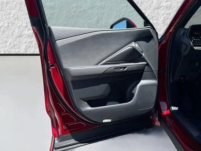 New 2026 Matador Red Mica Lexus PREMIUM image 31