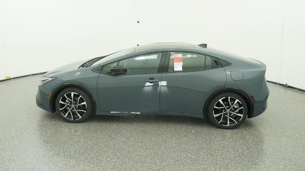 New 2026 Guardian Gray Toyota XSE Premium image 9