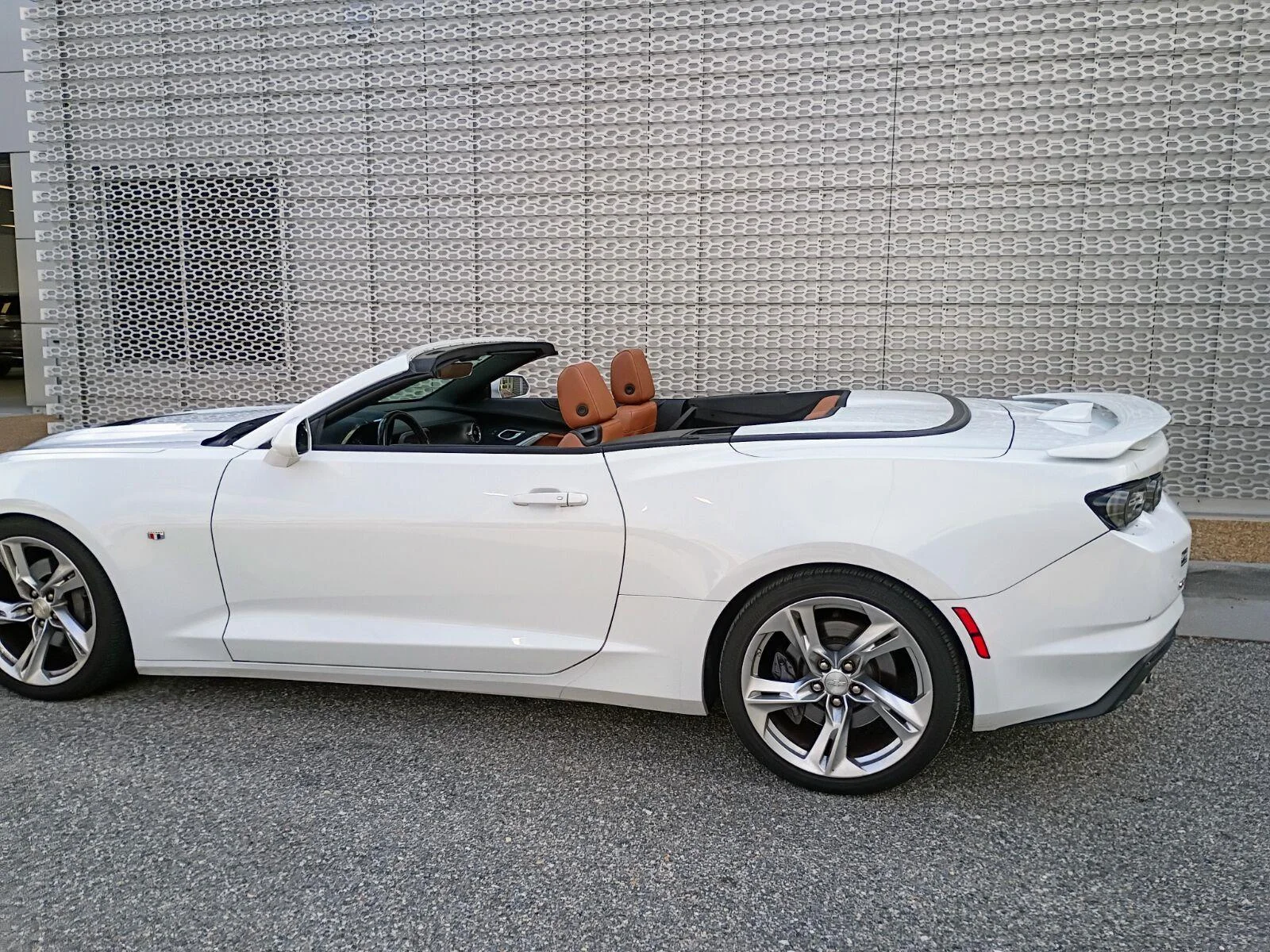 Used 2019 Summit White Chevrolet 2SS image 6