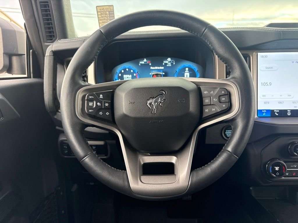 Used 2025 Gray Ford Outer Banks image 19