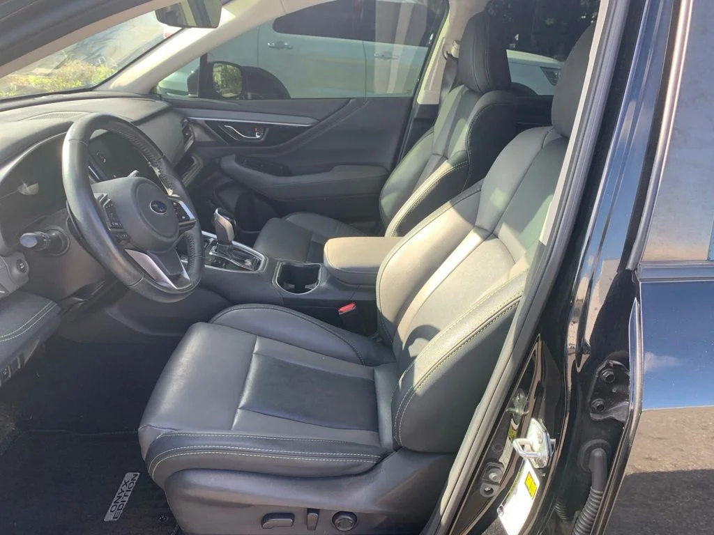 Used 2023 Black Subaru Onyx Edition XT image 3