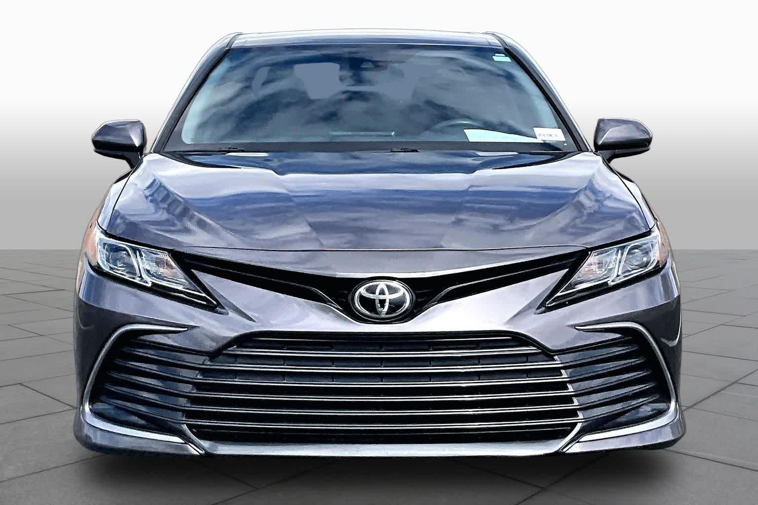 Used 2022 Predawn Gray Mica Toyota LE image 4