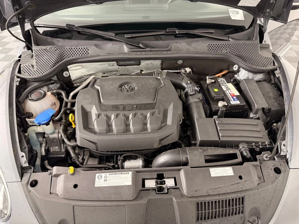 Used 2019 Gray Volkswagen 2.0T SE image 29