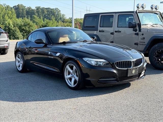 Used 2011 Black Sapphire Metallic BMW sDrive30i image 2