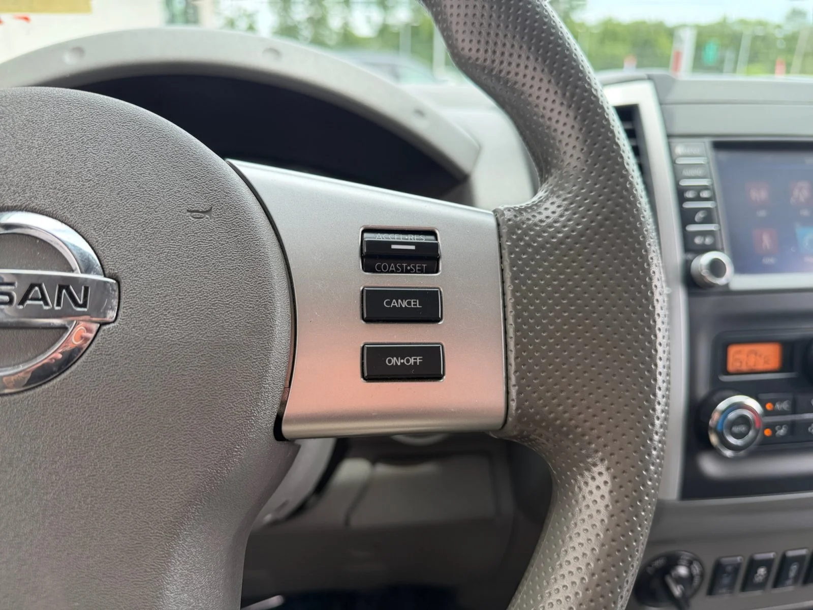 Used 2020 Arctic Blue Metallic Nissan SV image 11