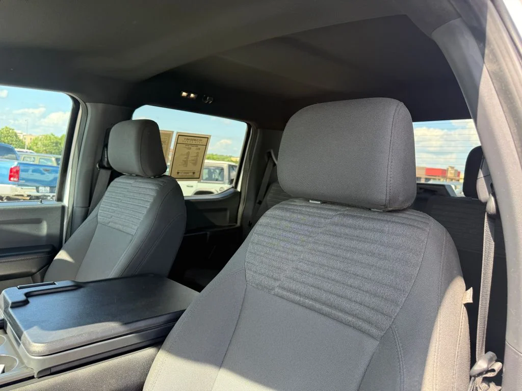 Used 2023 White Ford XL image 5