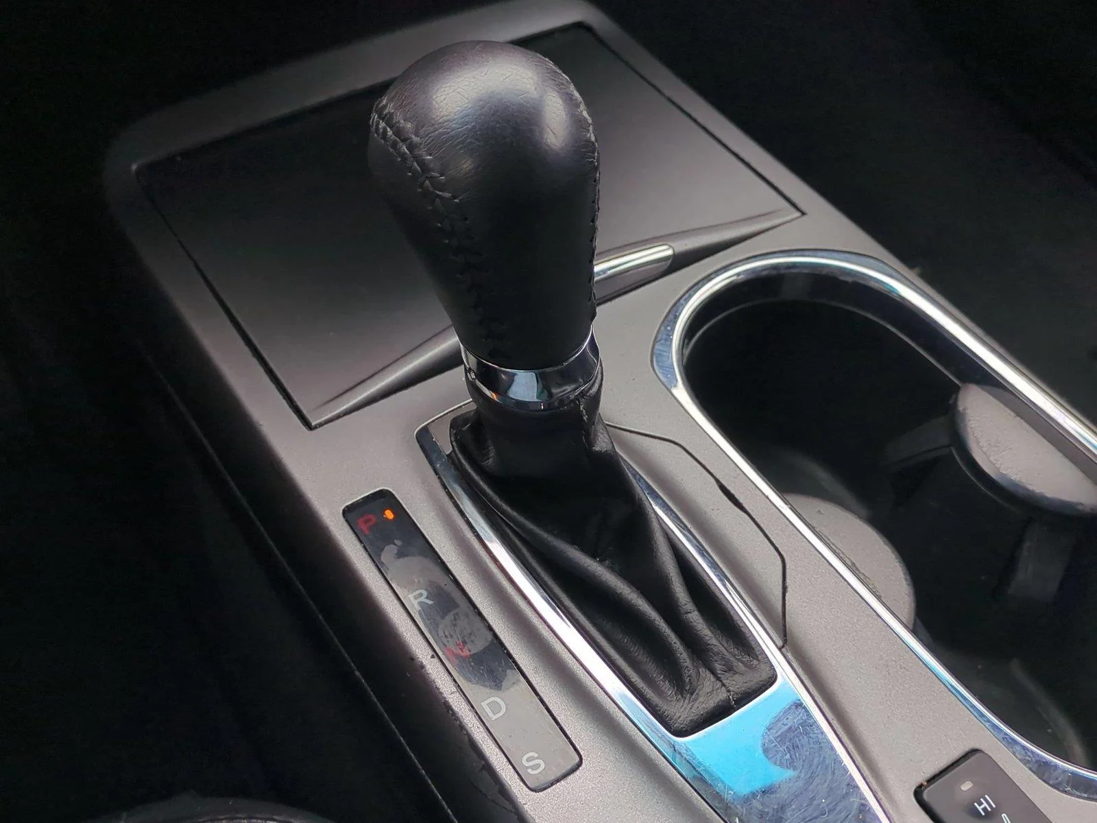 Used 2015 Crystal Black Pearl Acura  image 28