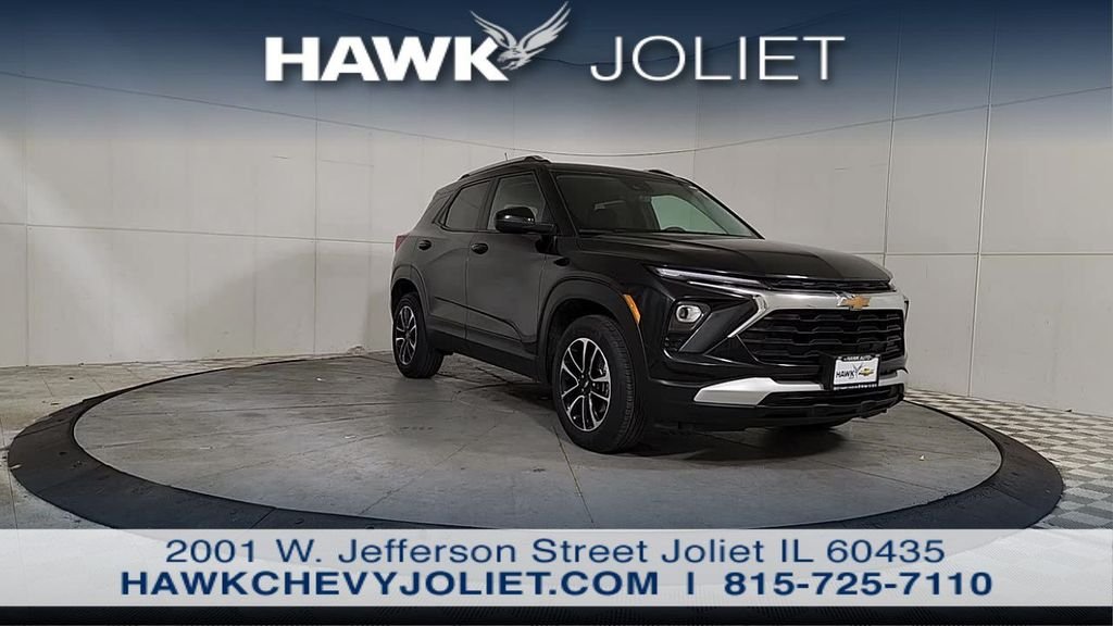 Used 2025 Black Chevrolet LT image 2