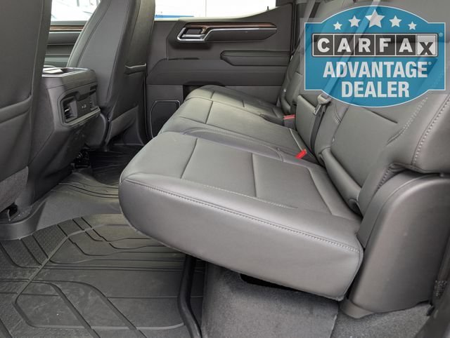 Used 2026 Summit White Chevrolet RST image 9