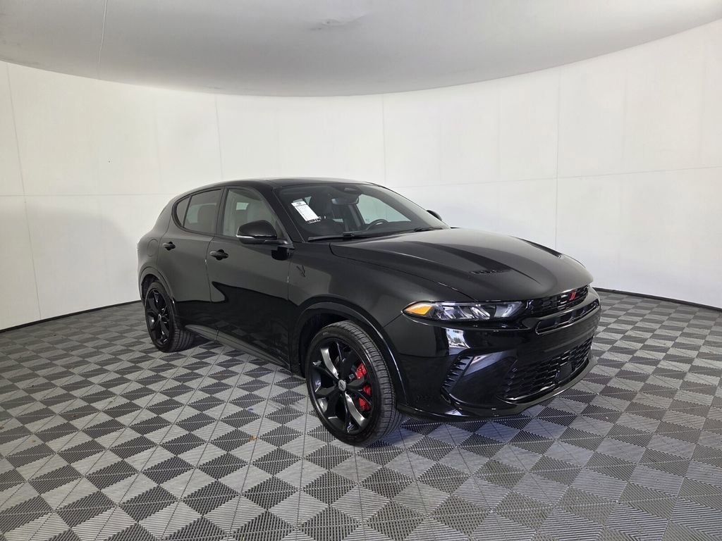 Certified 2025 Dodge Hornet R/T with VIN ZACPDFCW1S3A44924 for sale in West Palm Beach, FL