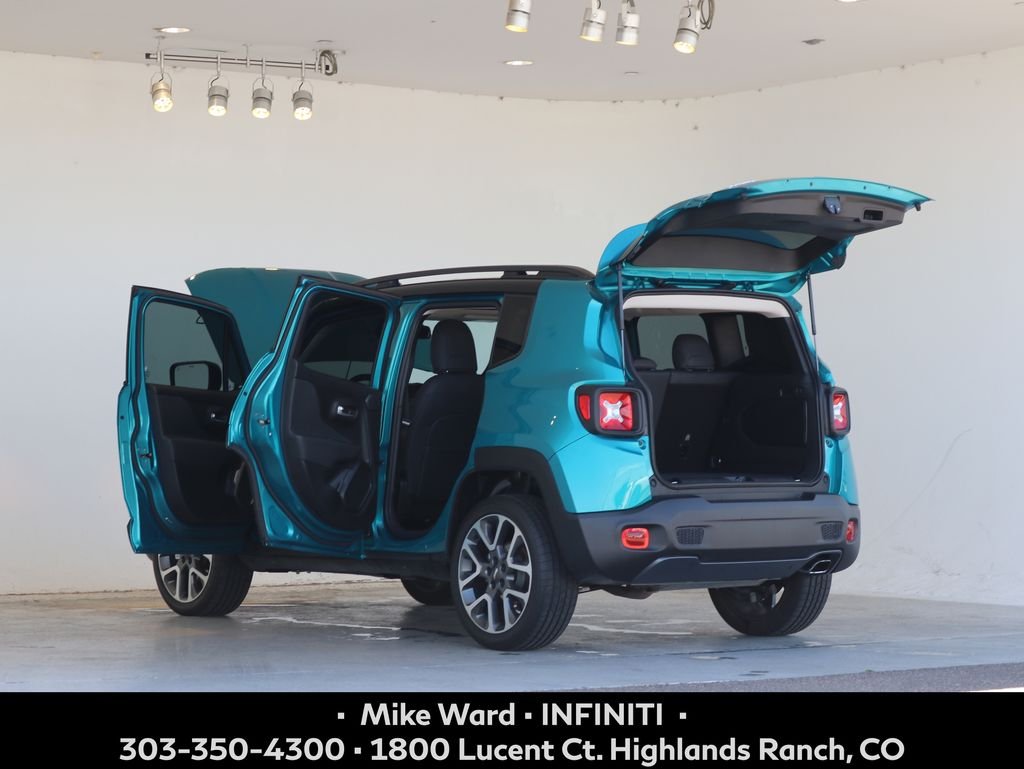 Used 2022 Teal Jeep Limited image 4