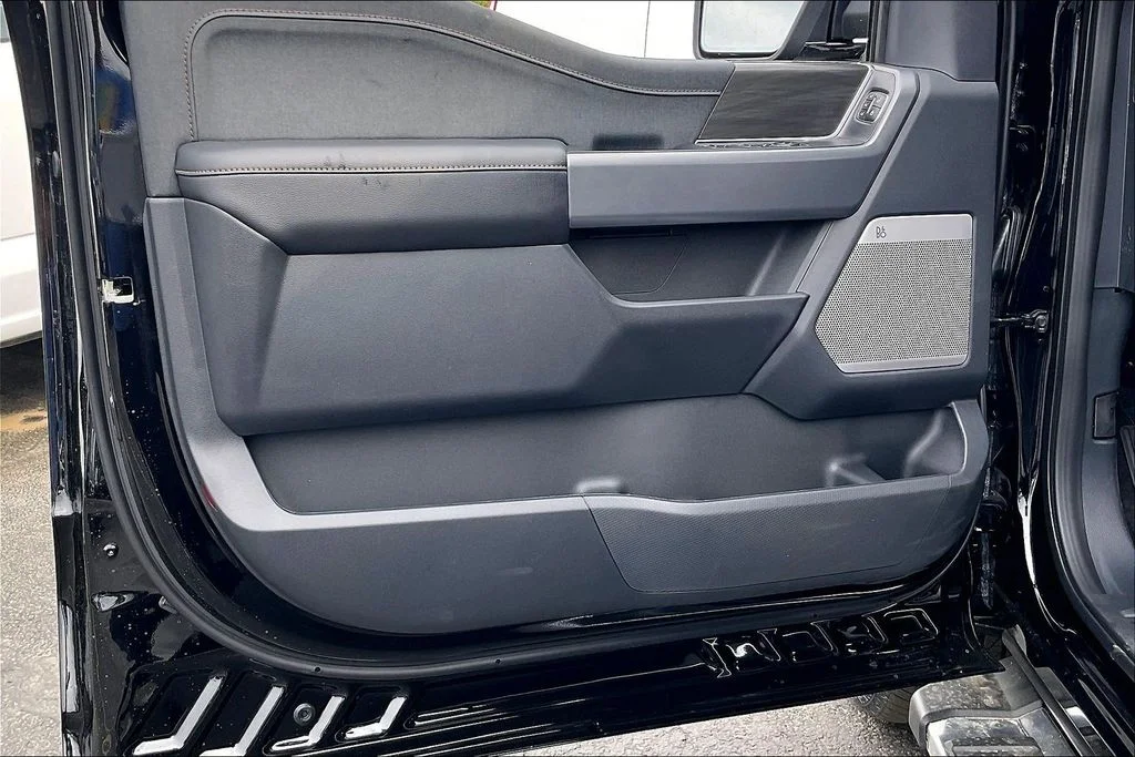 New 2026 Agate Black Metallic Ford Lariat® image 22