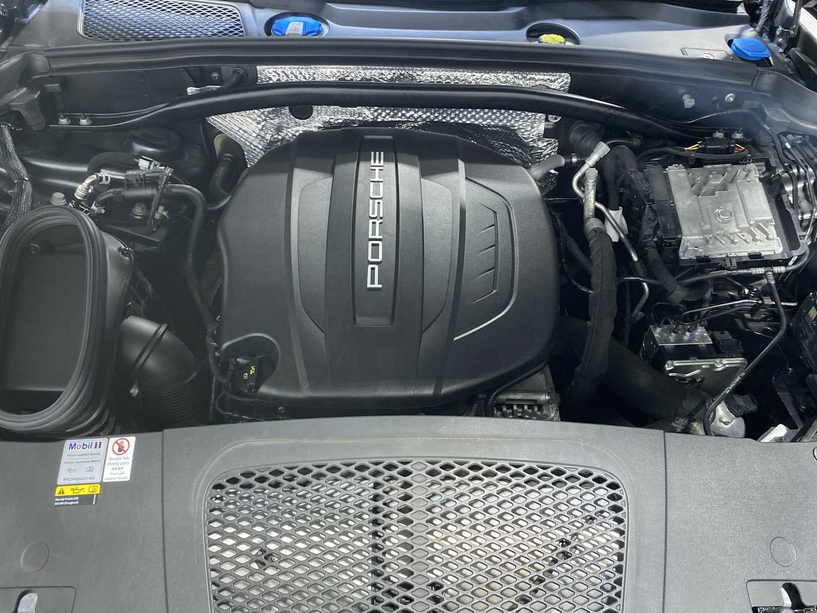 Used 2021 Gray Porsche  image 8
