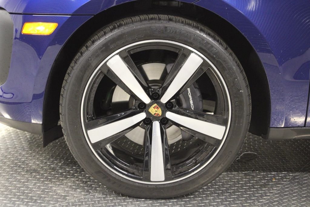 Used 2026 Blue Porsche  image 16