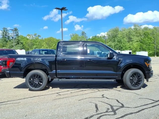 New 2026 Agate Black Metallic Ford XLT image 23