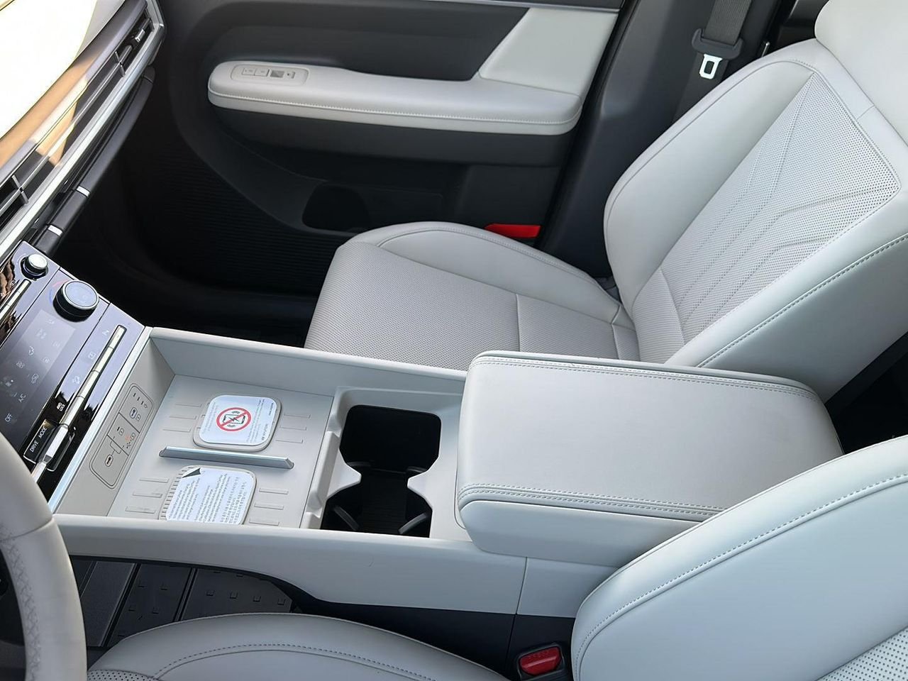 New 2027 Serenity White Hyundai SEL image 25