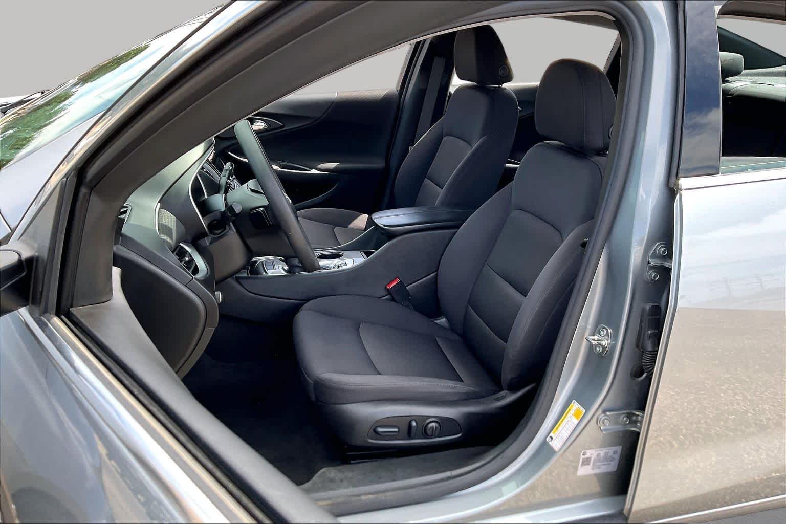 Used 2024 Sterling Gray Metallic Chevrolet LT image 8