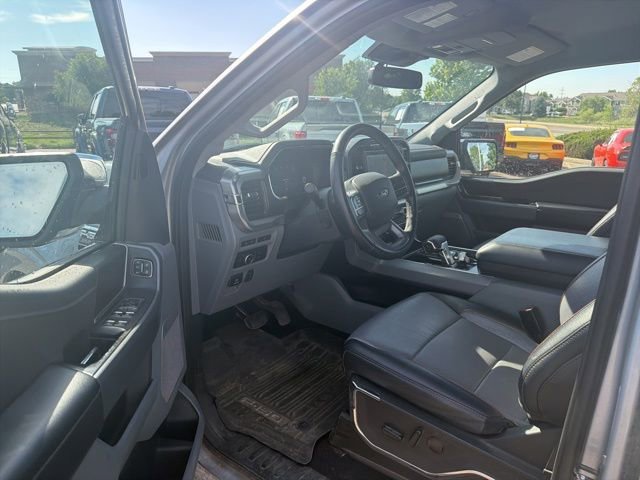 Used 2024 Silver Ford LARIAT image 14