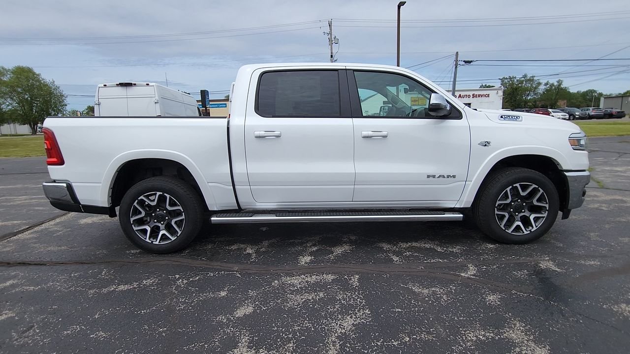 2026 RAM 1500 Laramie - Photo 9