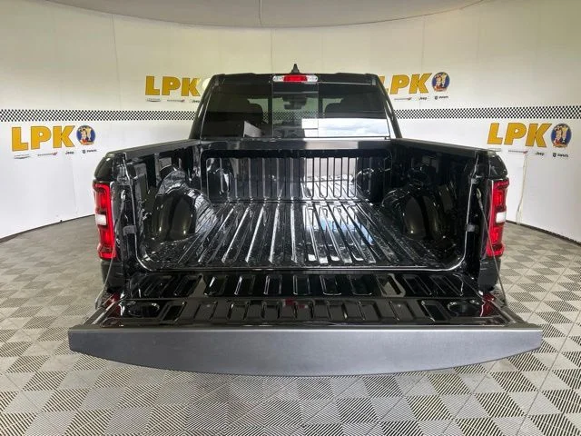 New 2026 Diamond Black Crystal Pearl-Coat Exterior Paint RAM Express image 5