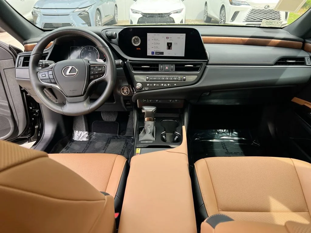 Certified Used 2025 CAVIAR Lexus 350 image 20