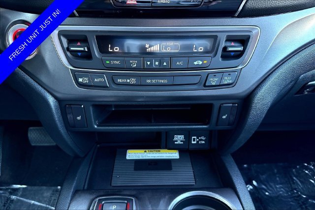 Used 2023 Gray Honda EX-L image 17