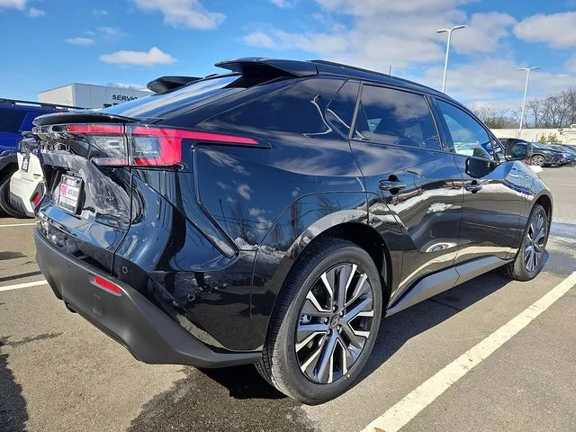 New 2026 ASTRO BLACK MICA Subaru Limited XT image 5