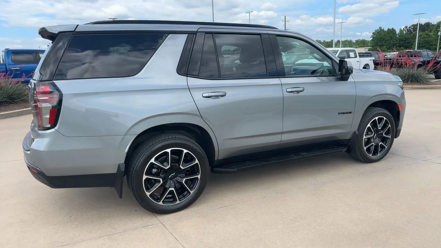 Used 2023 Sterling Gray Metallic Chevrolet RST image 9