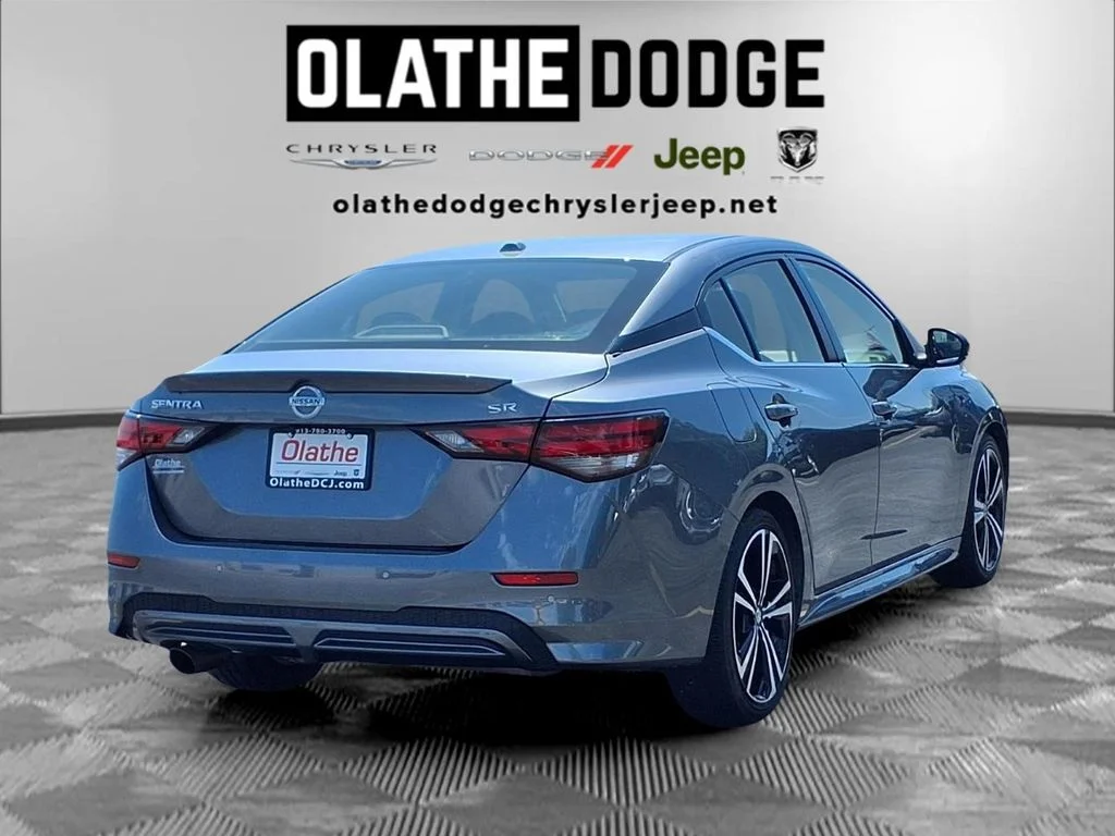 Used 2022 Gray Nissan SR image 26