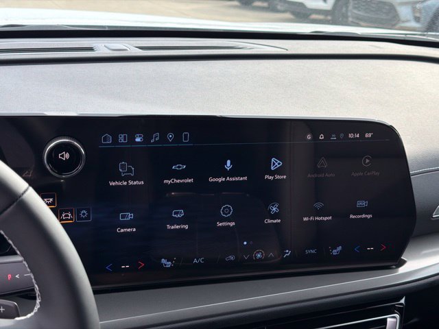 2027 Chevrolet Traverse LT - Photo 17