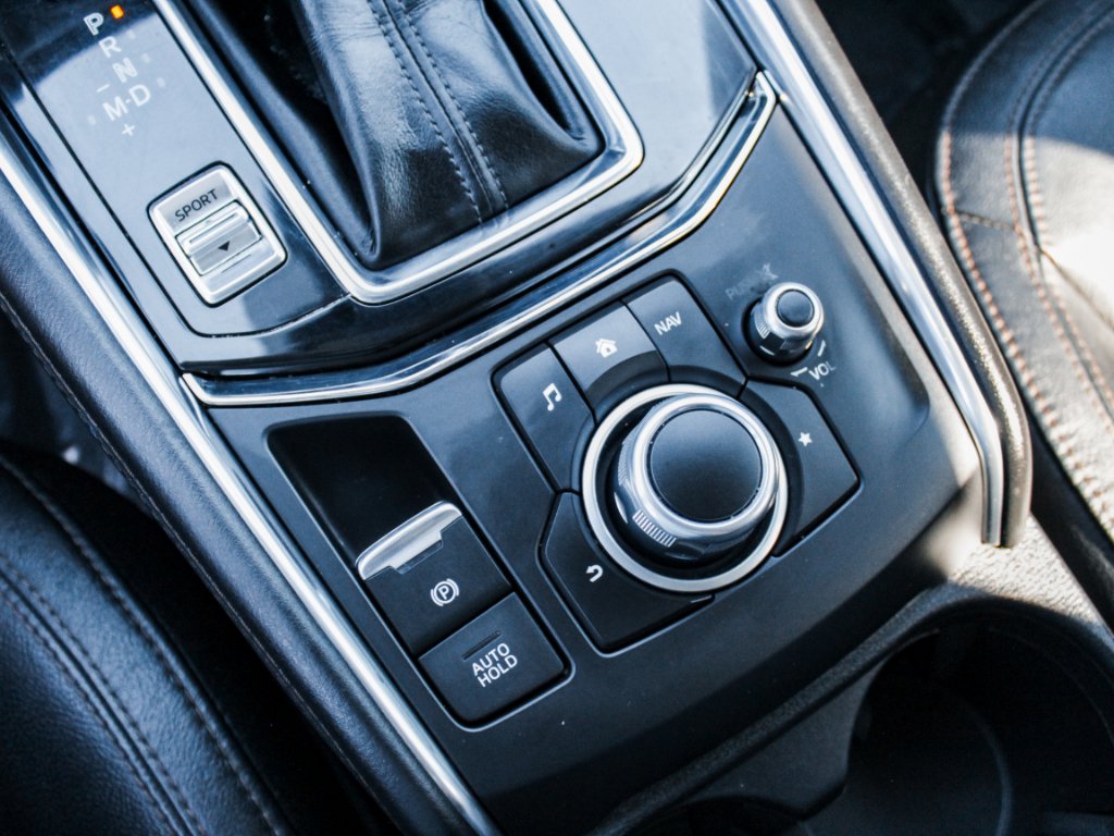 Used 2018 Eternal Blue Mica Mazda Grand Touring image 23