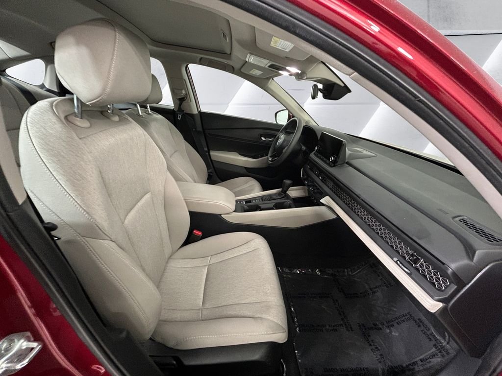 Used 2024 Red Honda EX image 13