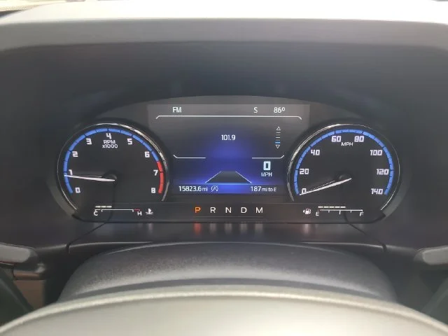 Used 2024 Gray Ford Badlands image 31