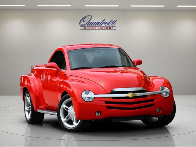 2004 Chevrolet SSR LS