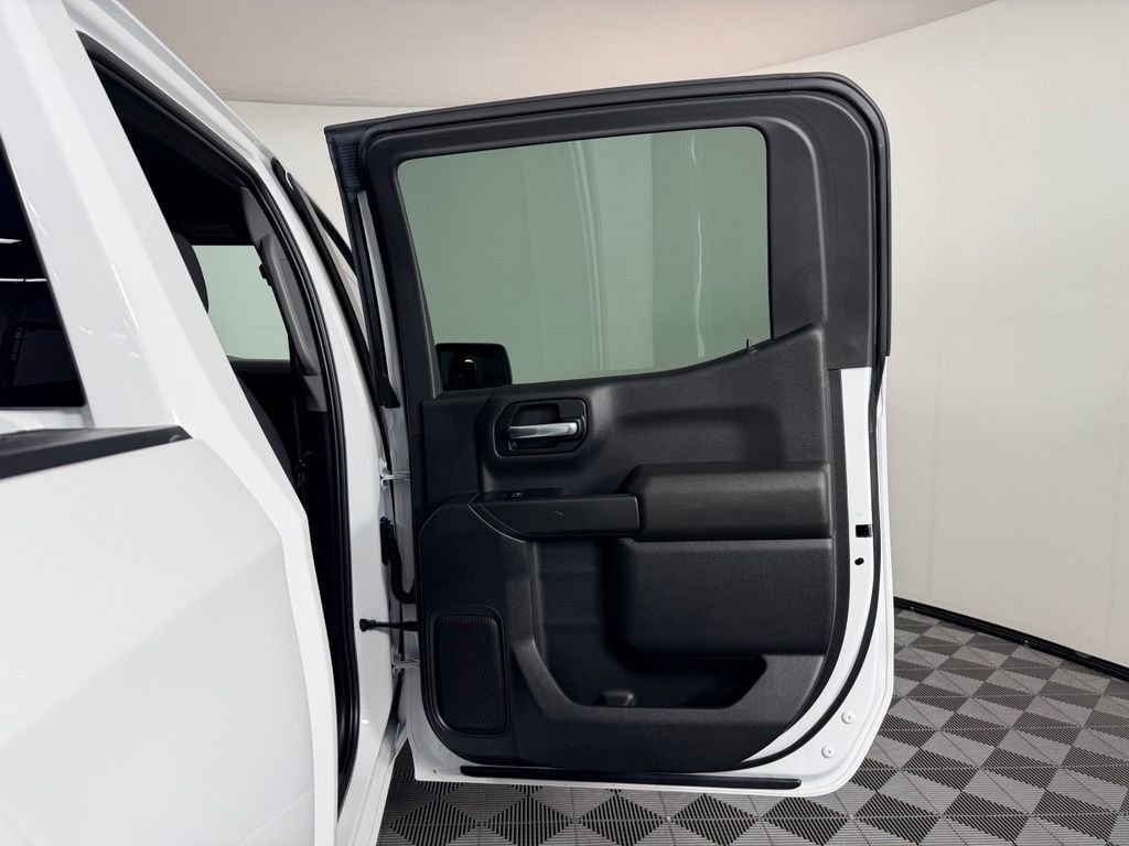 Certified Used 2023 White GMC Pro image 29