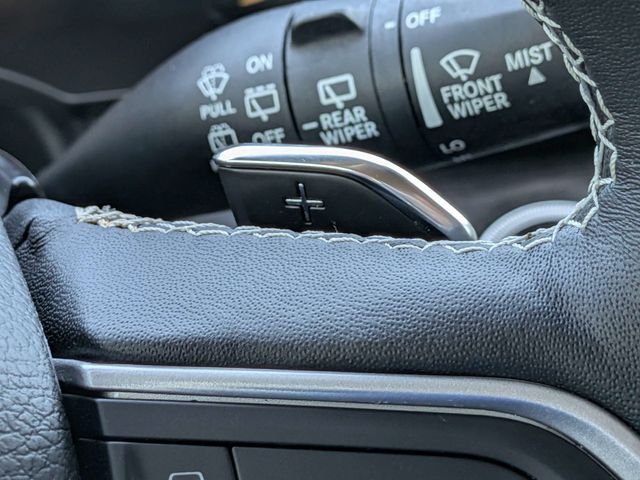 Used 2022 Gray Jeep Limited image 31