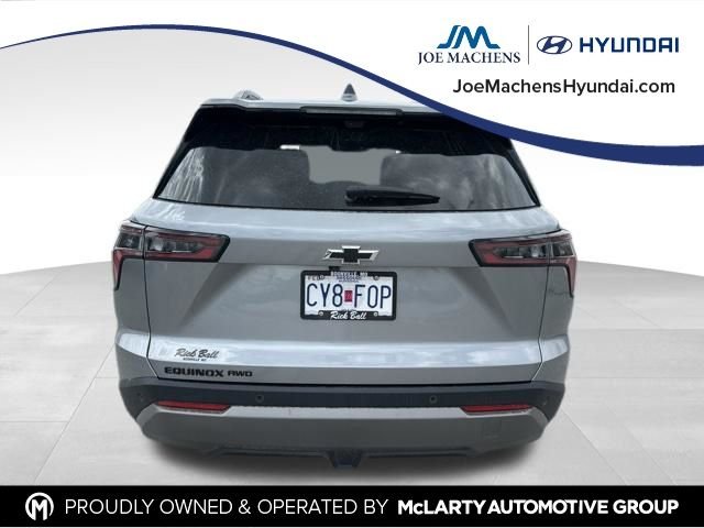 Used 2025 Gray Chevrolet LT image 7