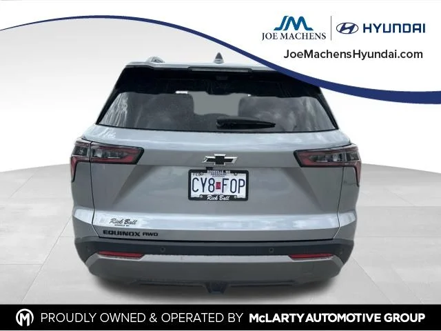Used 2025 Gray Chevrolet LT image 7
