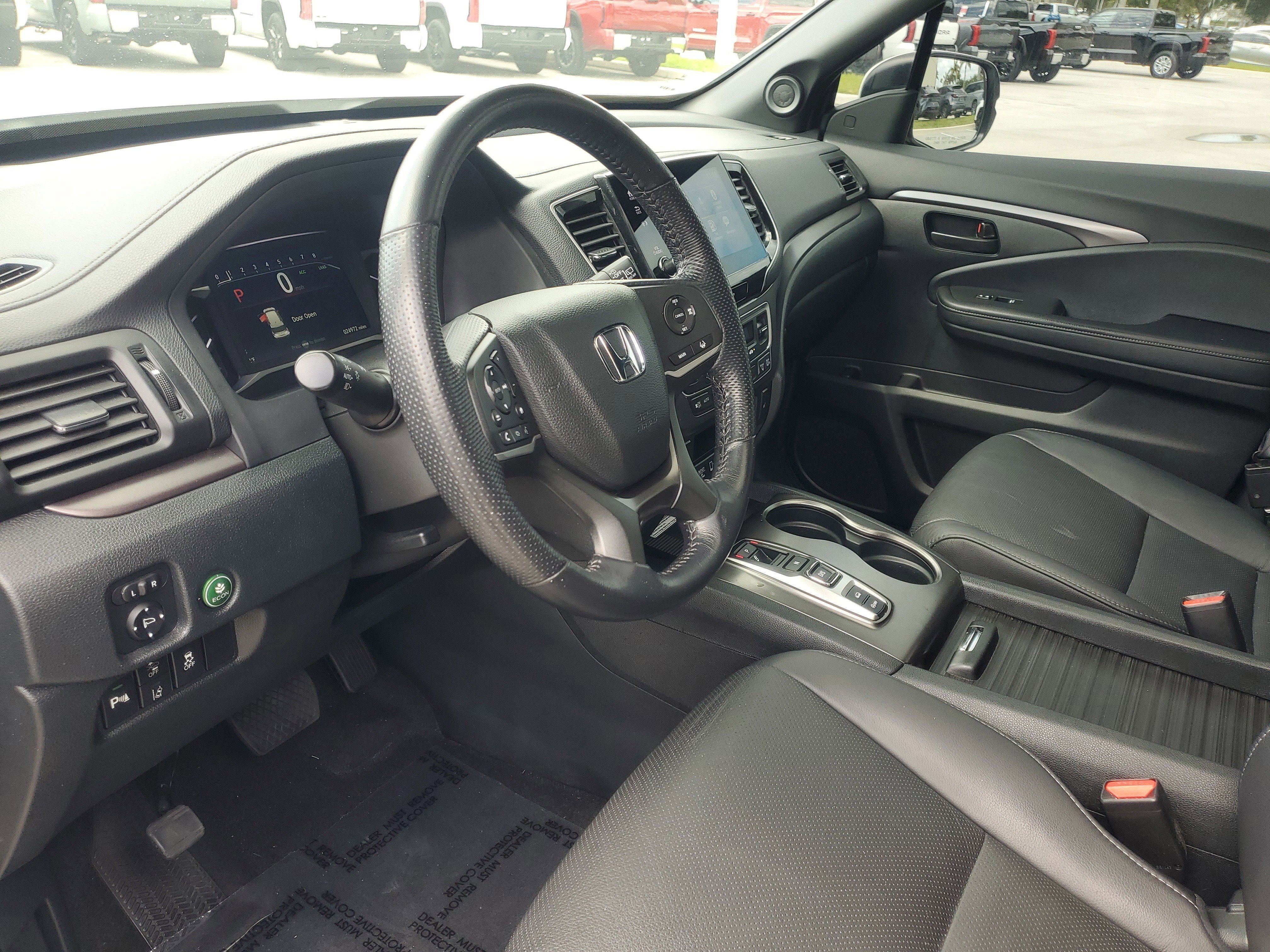 Used 2023 Platinum White Pearl Honda EX-L image 17