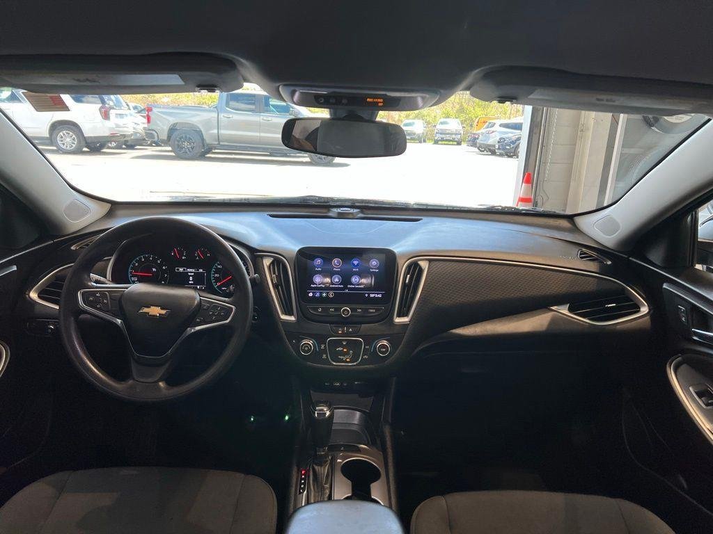 Used 2020 Shadow Gray Metallic Chevrolet LS image 17