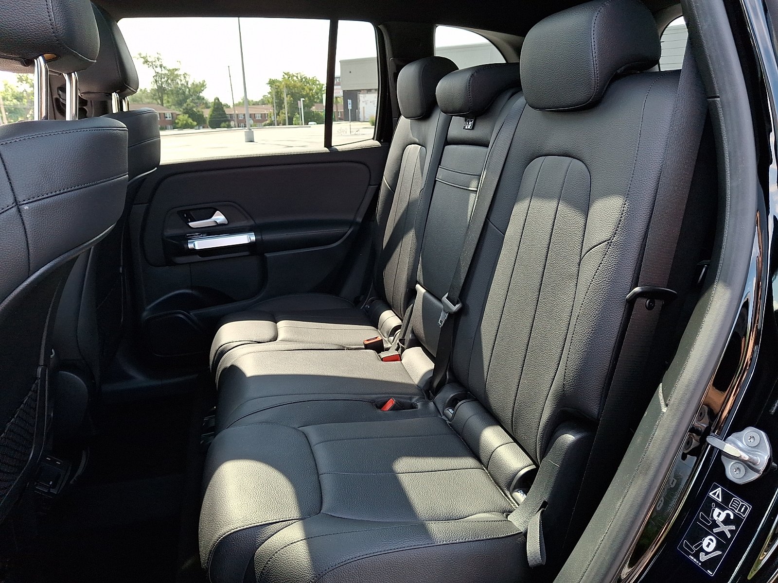 Certified Used 2021 Night Black - 696 Mercedes-Benz 4MATIC® image 10