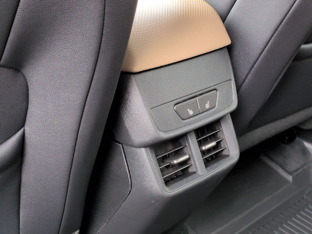 2026 Chevrolet Equinox ACTIV - Photo 22