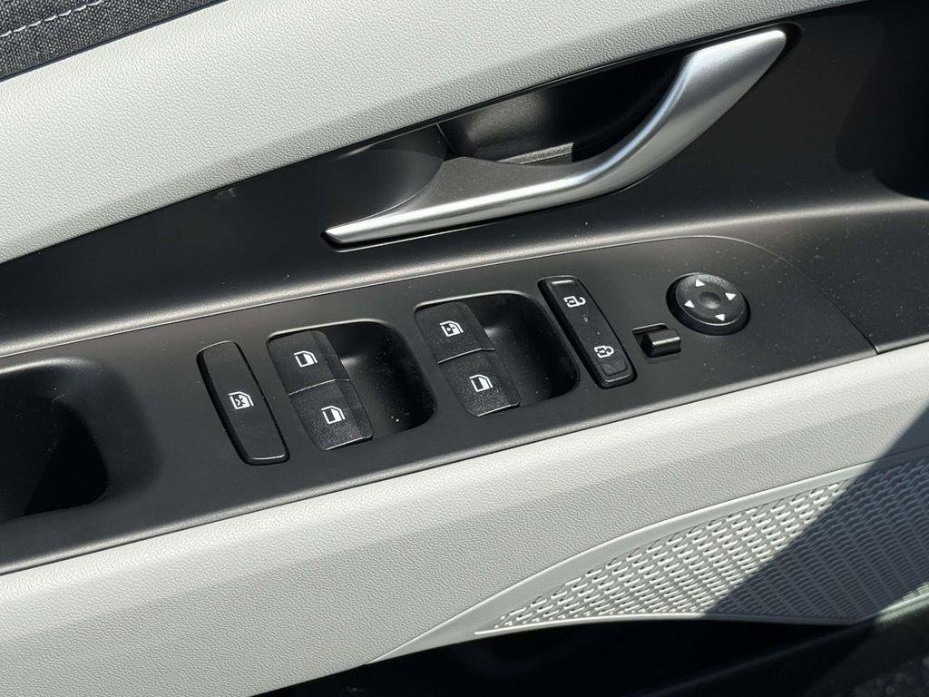 New 2026 Abyss Black Hyundai Limited image 27