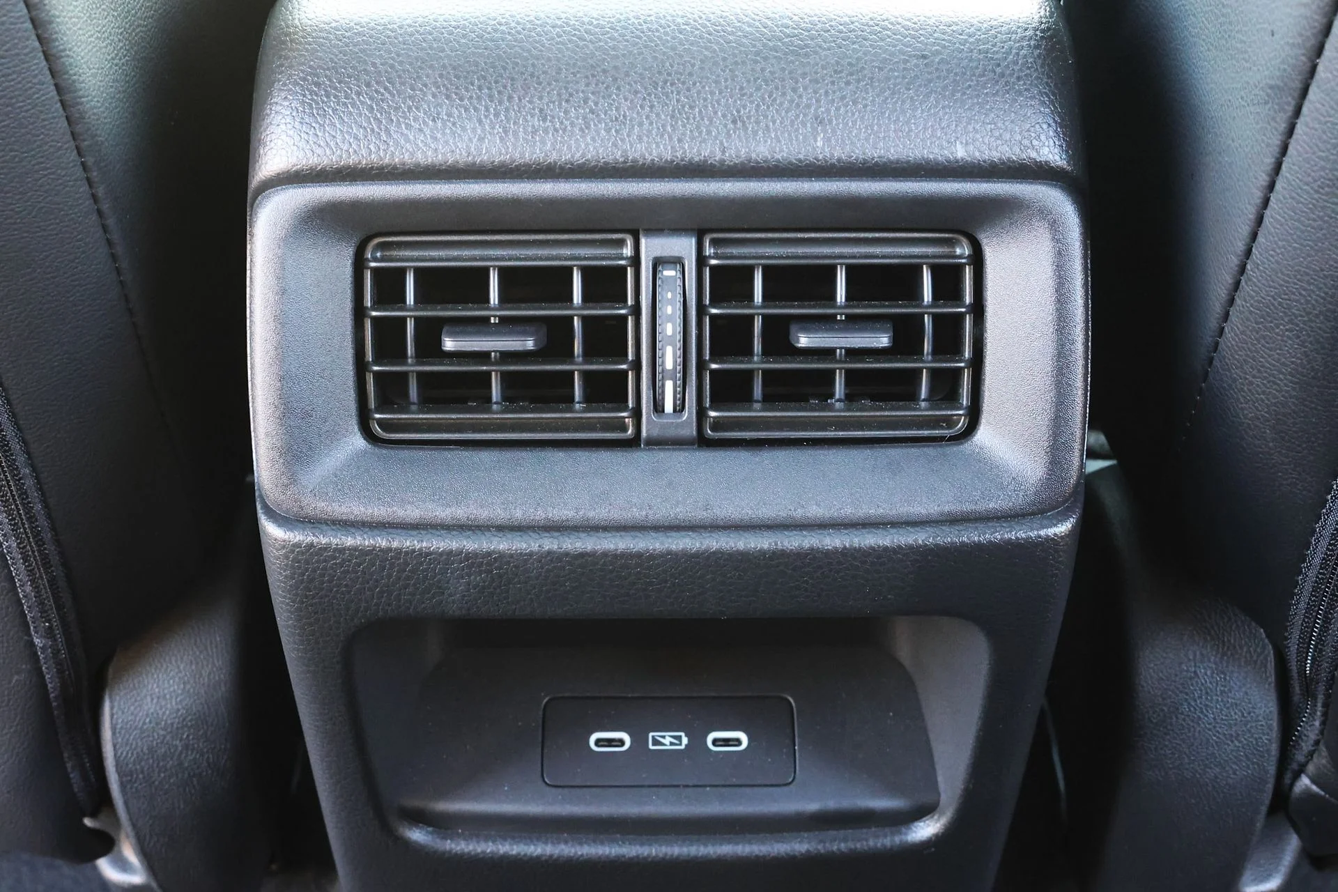 Used 2025  Honda EX-L image 19