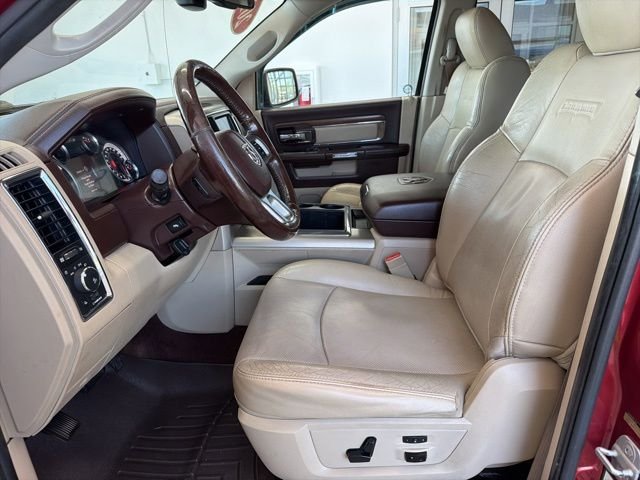 Used 2014 Red Ram Laramie image 18