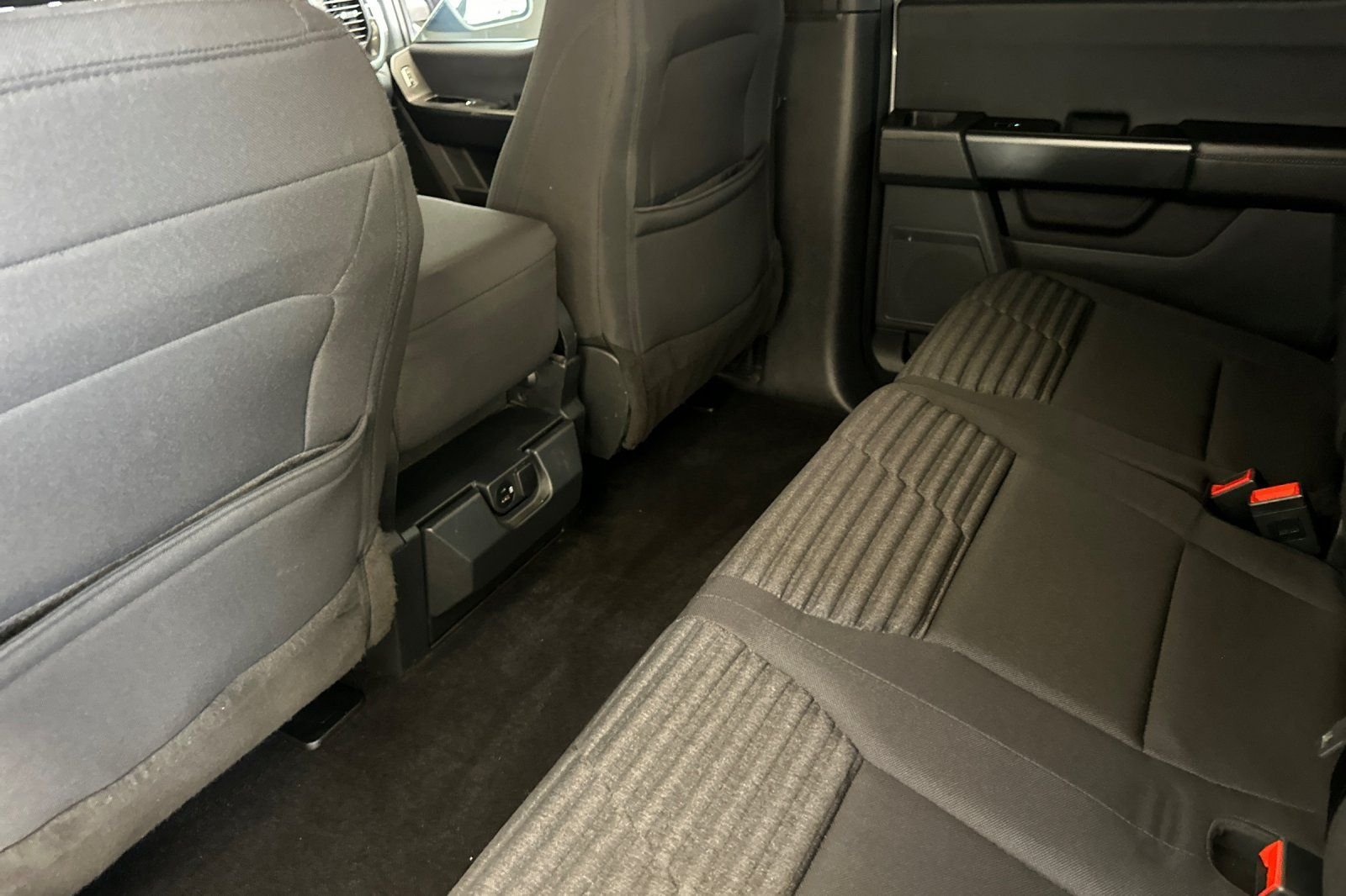 Used 2022 White Ford XL image 12
