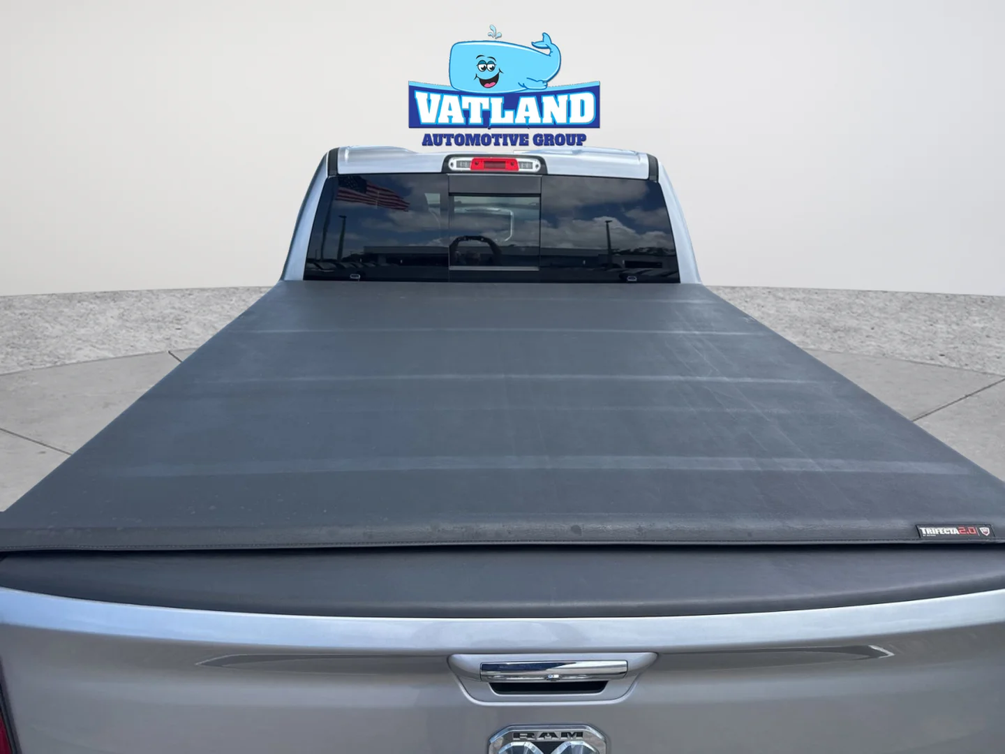 Used 2019 Billet Silver Metallic Ram Laramie image 26