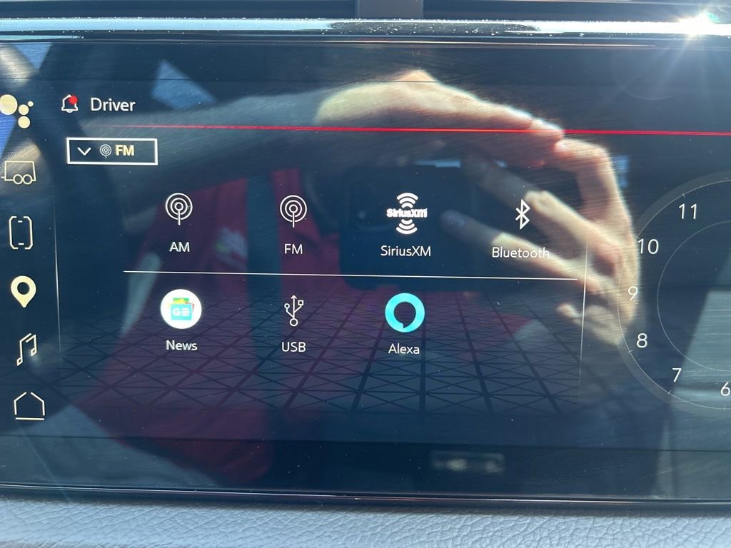 Used 2024 Onyx Black GMC Denali image 33