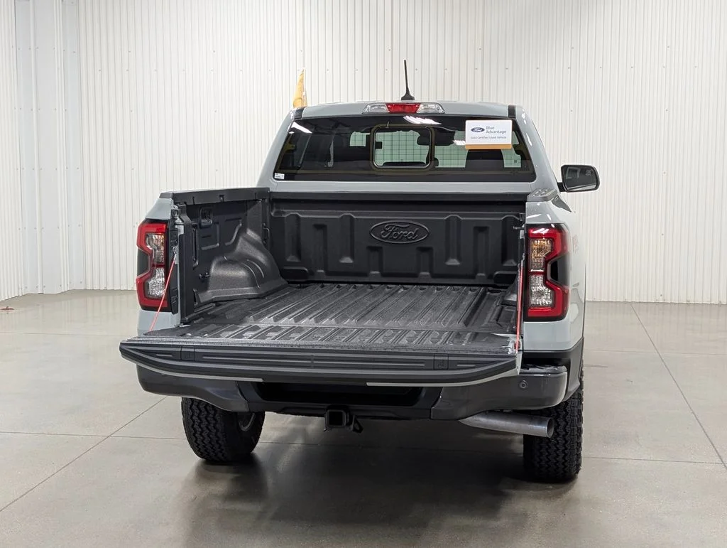 Certified Used 2024 Cactus Green / Gray Ford XLT image 21
