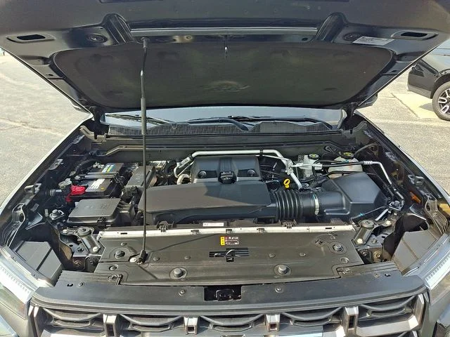 Used 2023 Black GMC AT4X image 29